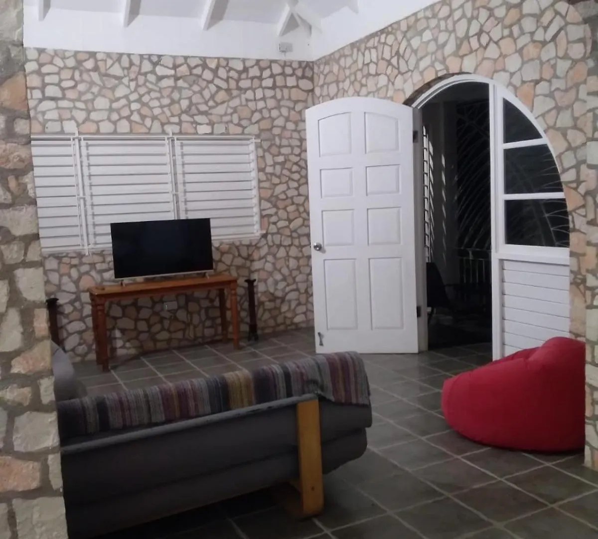 Ella Villa Apartments Negril Jamaica